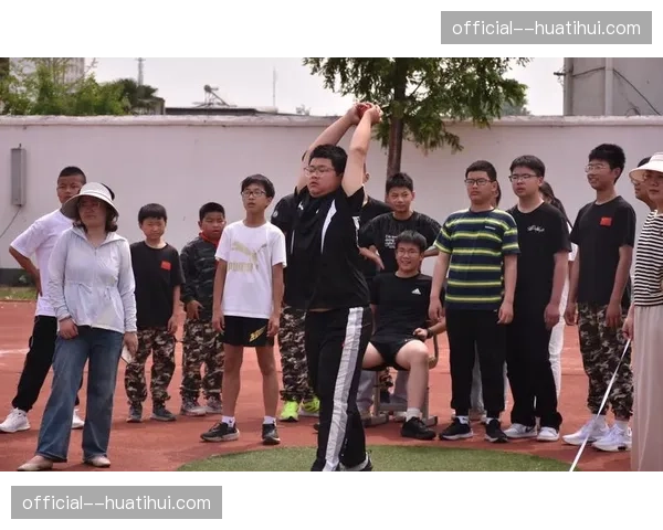 观点：维罗纳的密集防守是否代表了中小球队对抗强权的新模板？