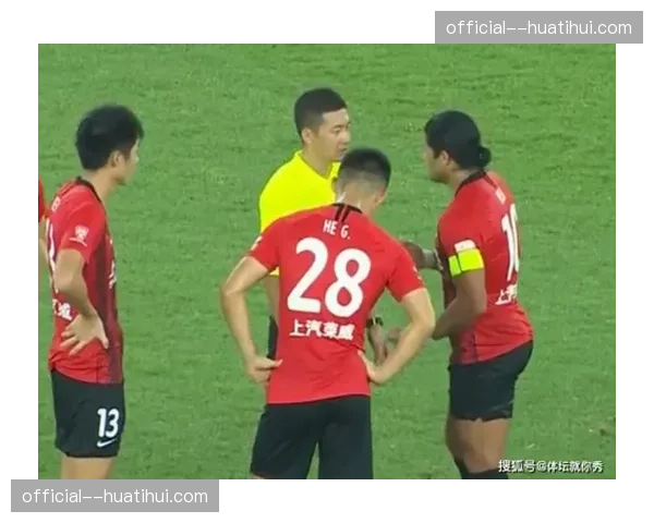 述评：缺乏一锤定音的关键人物，皇家社会得势不得分憾平弱旅