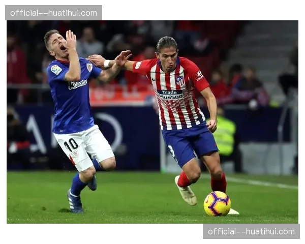 马竞后卫吉梅内斯接受专访，谈如何与队友协防保护肋部危险区域